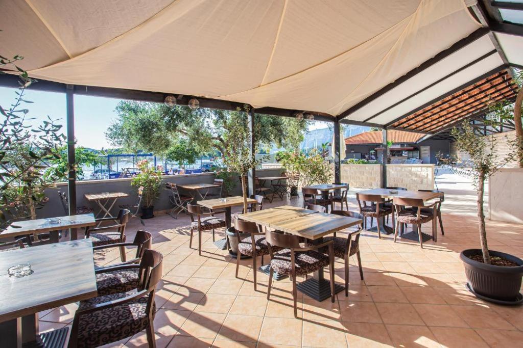 Hotel Lumbarda Hotel Lumbarda