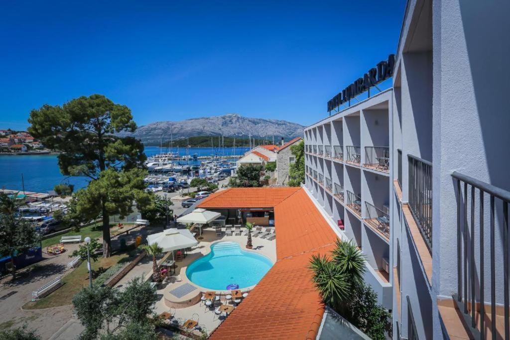 Hotel Lumbarda 3* Lumbarda